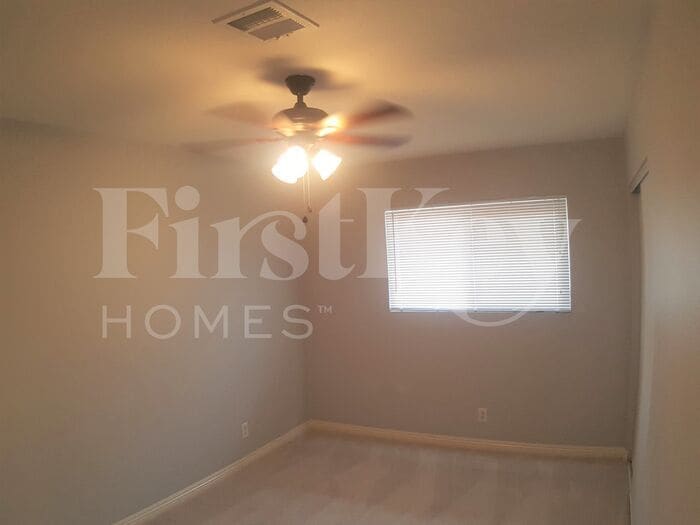 Building Photo - 2012 Bennett St