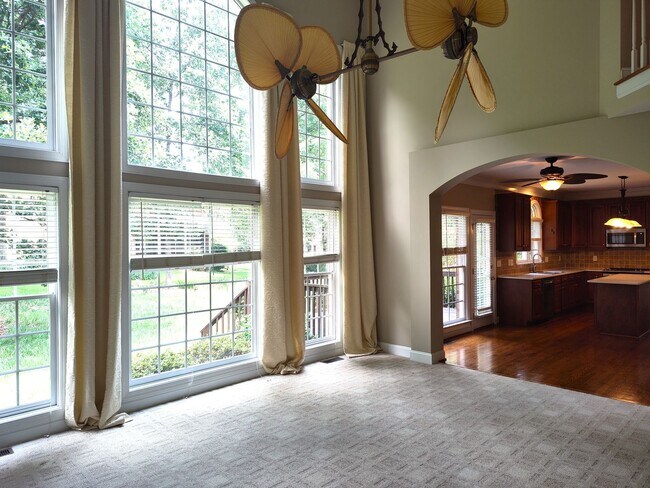Building Photo - Georgeous home located in the  Shannamara Golf Club Community in Matthews!