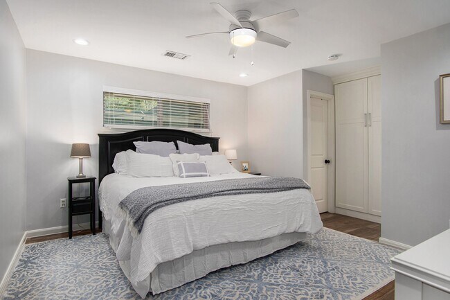 Building Photo - 1743 Nocturne Ln