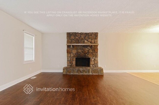 Building Photo - 3421 Stone Ridge Dr
