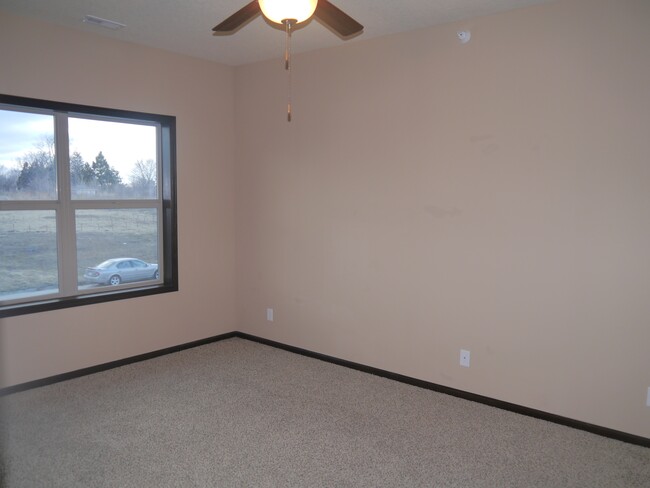 Guest bedroom - 1211 NE Windsor Dr