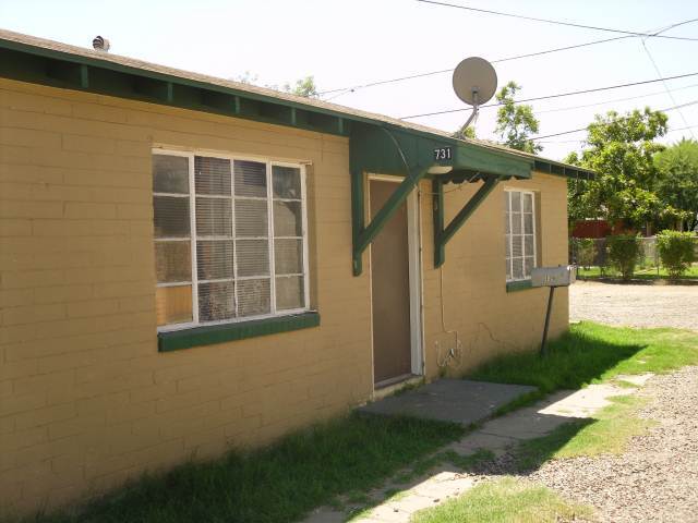 Primary Photo - 731 W University Dr