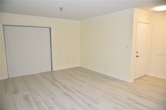 Building Photo - 10265 Gandy Blvd N