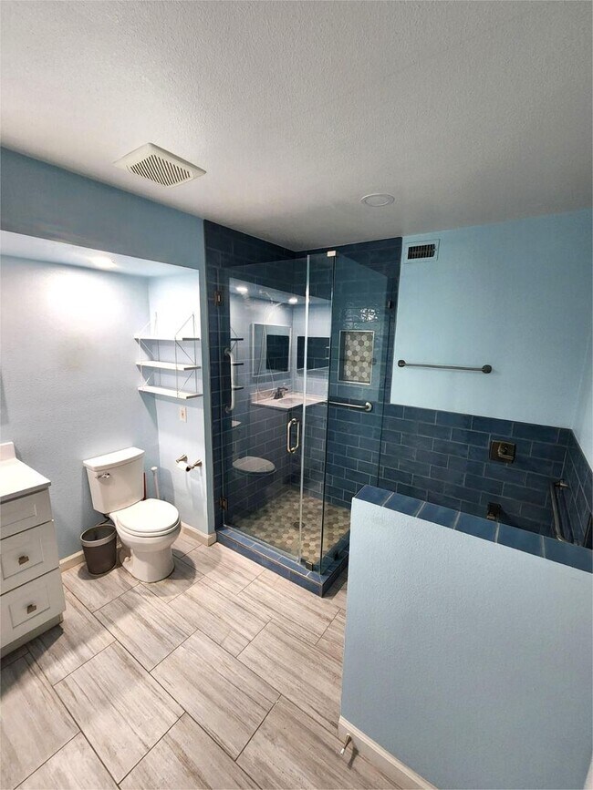Building Photo - Updated 3 Beds, 2 Baths, 1,720 Sq Ft Home ...