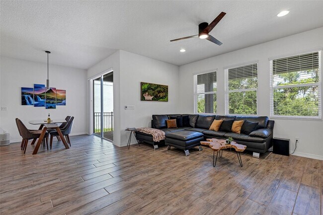 Building Photo - 2163 Bay Line Rd