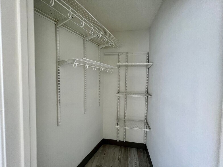 Building Photo - 3715 S Canfield Ave