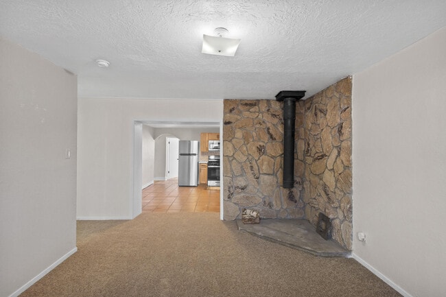 Building Photo - 17 Jose I Garcia Rd