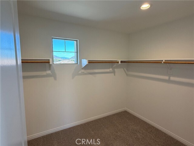 Building Photo - 4470 Hickory Ct