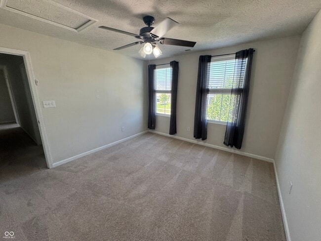 Building Photo - 204 Dietz Dr