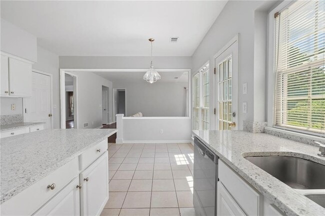 Building Photo - 7810 Brookwood Way