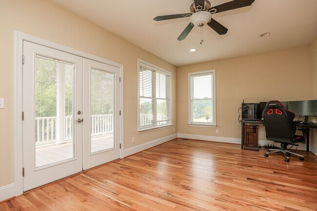 Building Photo - A Rental Like No Other!