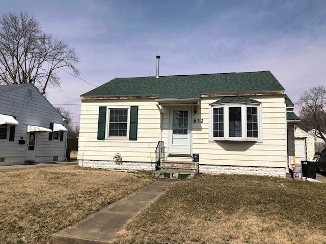 Primary Photo - 632 Newton St