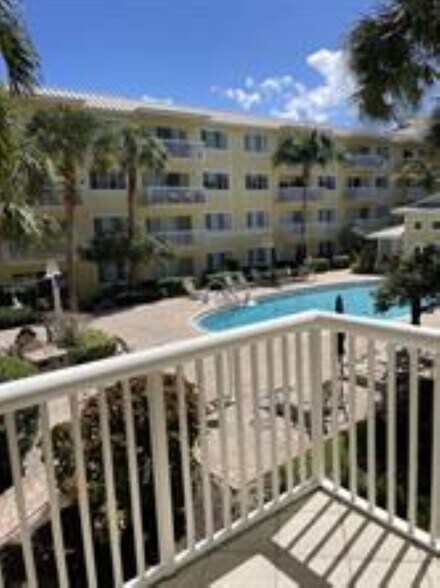 Building Photo - 1515 E Broward Blvd