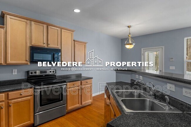 Building Photo - 2 Cobble Ln