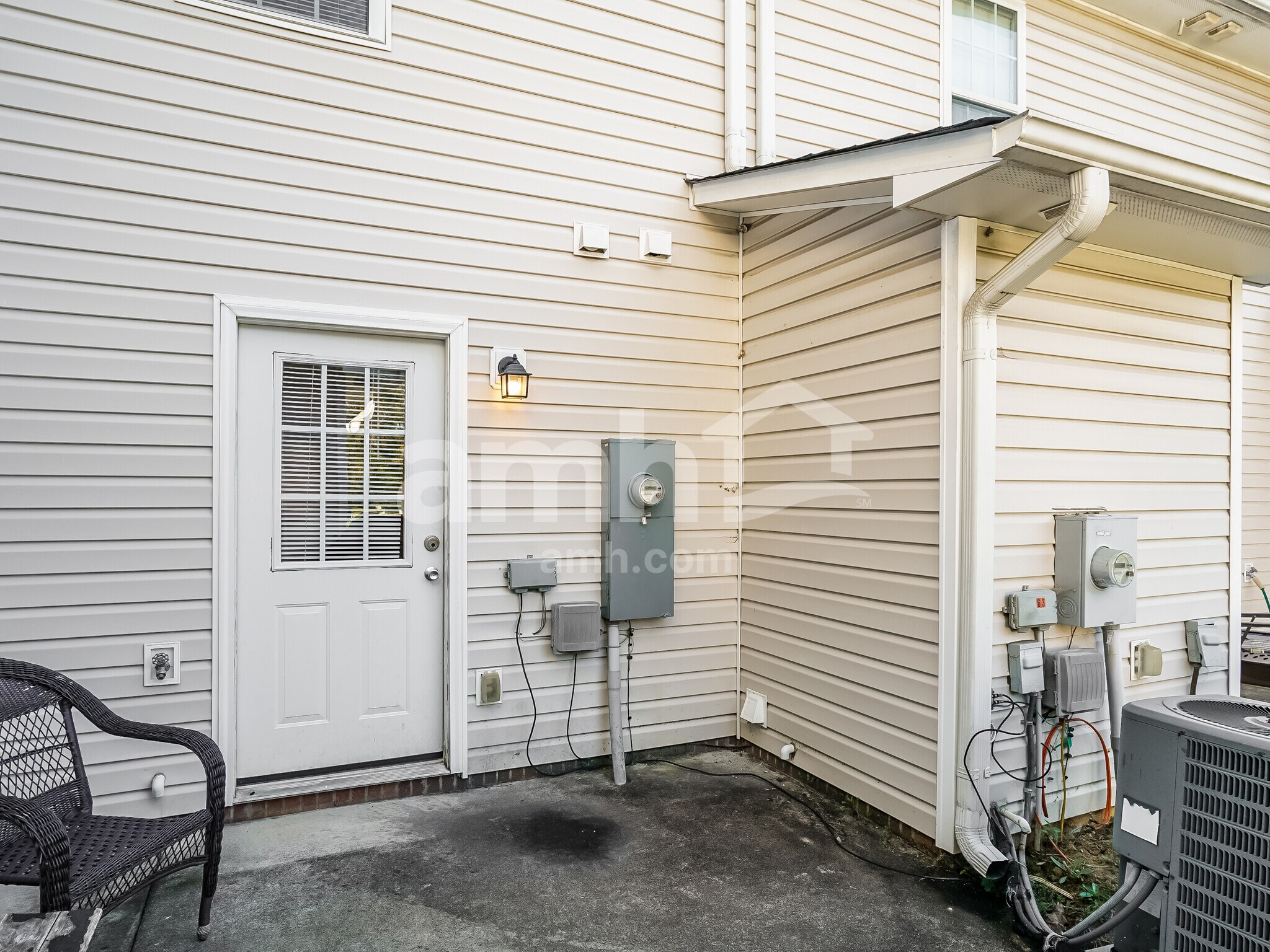 Building Photo - 67 Wolf Creek Ln
