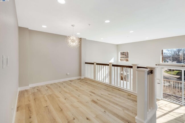 Building Photo - 4579 Mangrove Dr