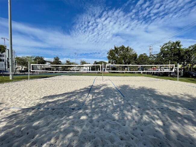 Building Photo - 8040 Tatum Waterway Dr