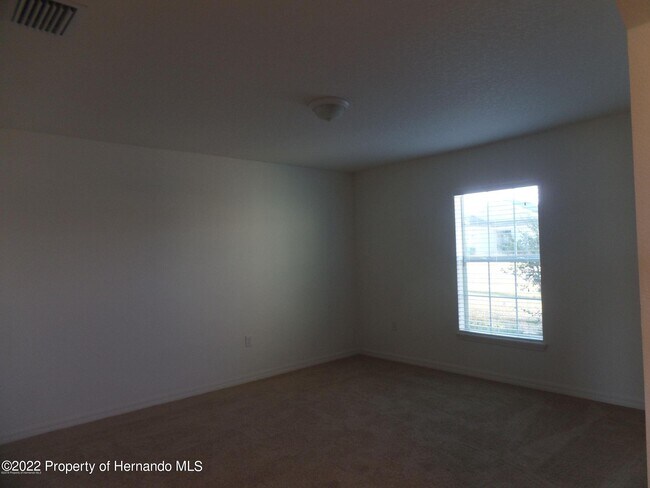 Building Photo - 30808 Water Lily Dr