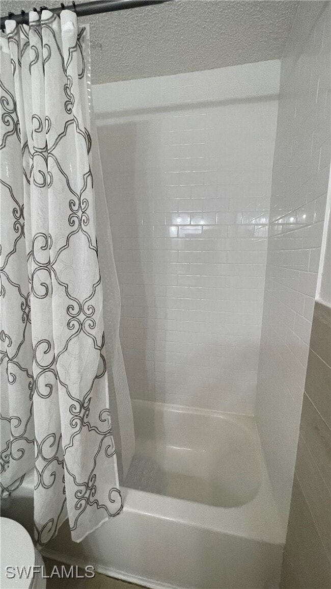 Building Photo - 267 Quail Forest Blvd