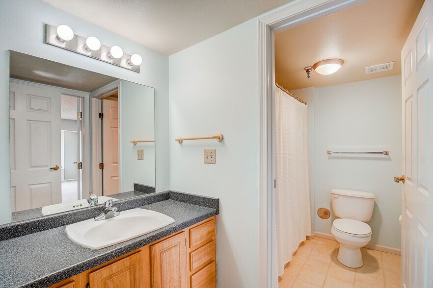 Door Between Vanity and Shower - 270 E Highland Ave