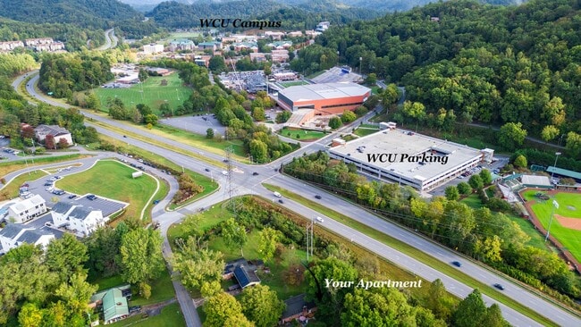 Building Photo - 2 bedroom 1 bath basement apartment with washer and dryer in Forest Hills, Cullowhee NC available...