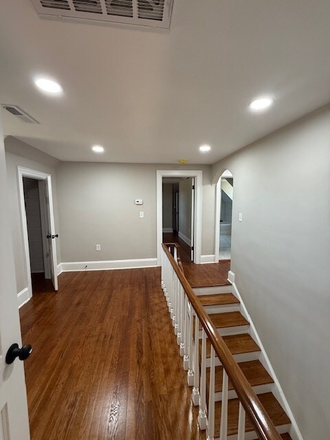 Building Photo - 1682 Cunningham Brick Yard Rd