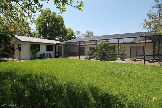 Building Photo - 3799 Quails Walk