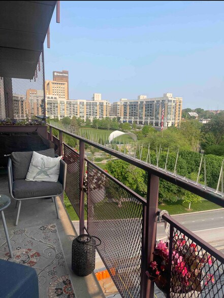 Building Photo - 3000 Farnam St