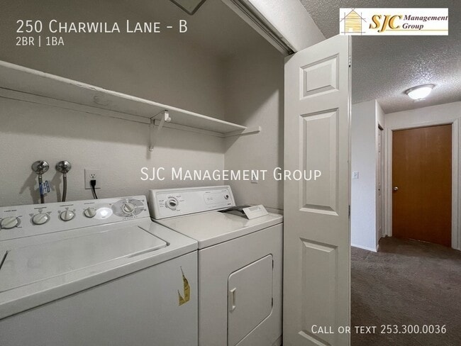 Building Photo - 250 Charwila Ln