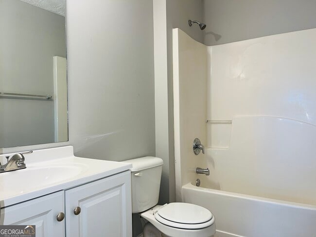 Building Photo - 105 Granite St