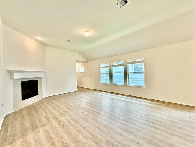 Building Photo - 4310 Wind Swell Ln