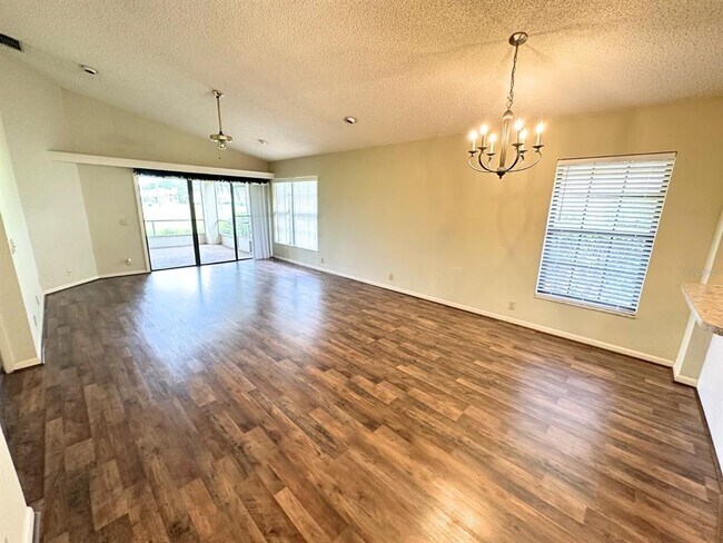 Building Photo - 3023 Silverado Terrace
