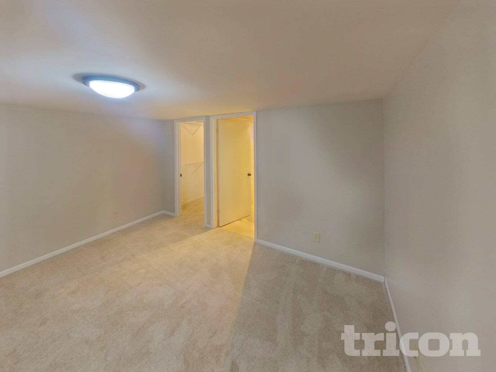 Building Photo - 2605 Eastman Dr