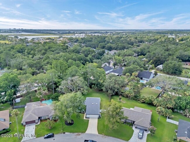 Building Photo - 14352 Crystal Cove Dr S