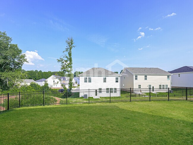 Building Photo - 3427 Emzy Dr
