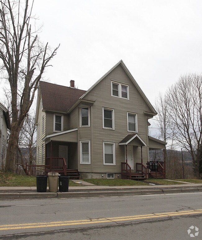 Building Photo - 173-175 Chestnut St