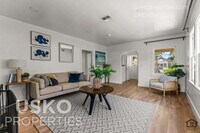 Building Photo - "Charming 4-Bed Retreat in the Heart of Sacramento - 1407 Sq Ft of Comfort!"