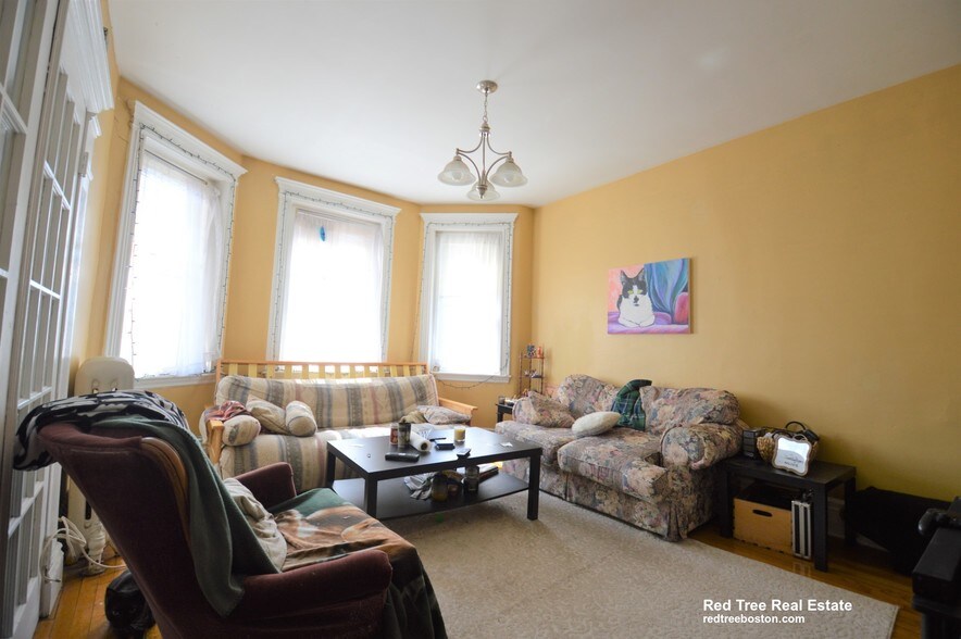 Building Photo - 1721 Commonwealth Avenue