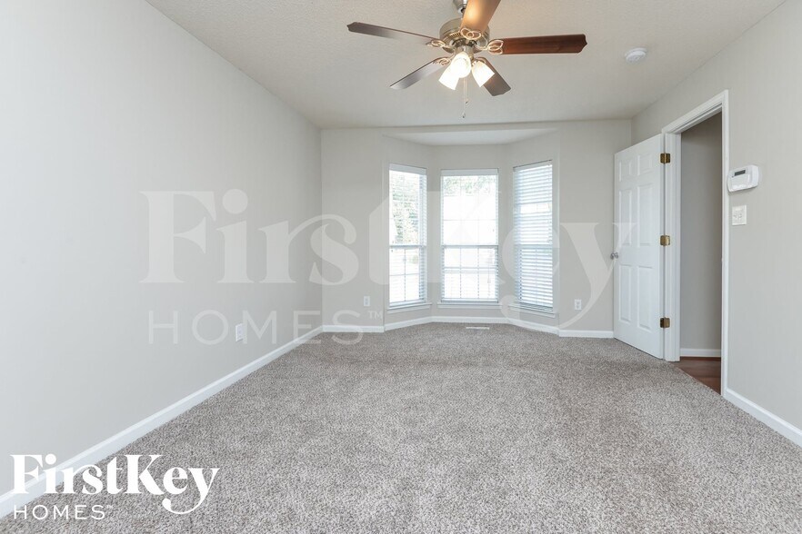 Building Photo - 1755 Annendale Dr