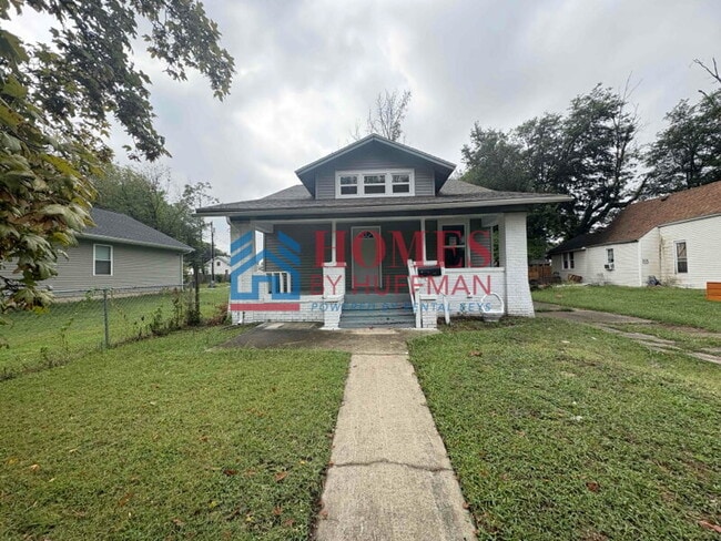 Building Photo - Two Bedroom House | Move in Ready | Deposi...