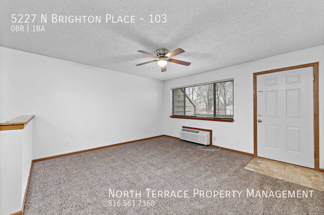 Building Photo - Studio Apartment Located Between Midtown K...