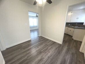 Building Photo - 3757 S Bentley Ave