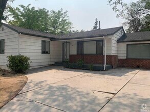 Building Photo - 1245 Coleman Dr