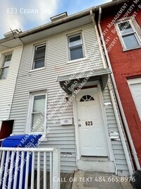 Building Photo - 623 Cedar St