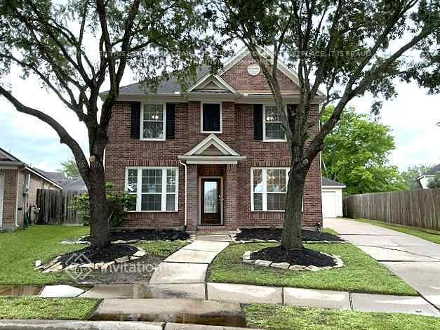 Building Photo - 4522 Lake Halbert Ln