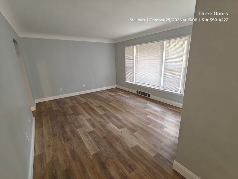 Building Photo - 1737 Parker Rd