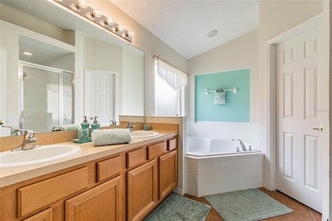 Building Photo - 146 Rosso Dr