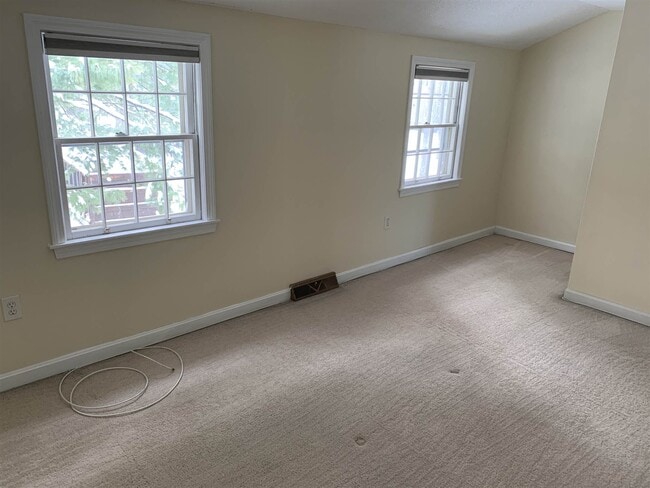 Building Photo - 114 Cannongate III Rd