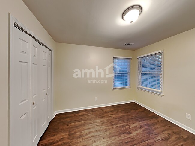 Building Photo - 904 Spring Harbor Ridge