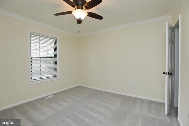 Building Photo - 5440 Barrister Pl